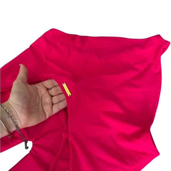 SHOWPO Hot Pink RECYCLED ONE PIECE - NYLON PIPER
MULTI TIE NECKLINE Swimsuit - Picture 6 of 10